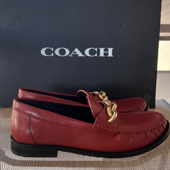 Womans Coach loafers size 7 - Picture 2 of 9